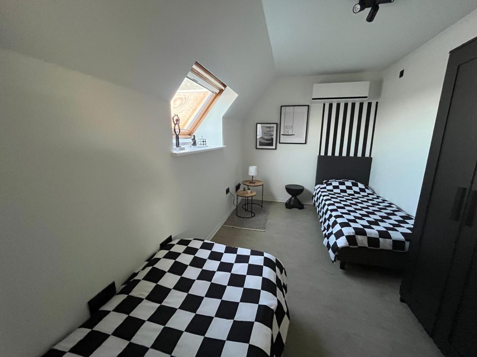 Gt Lounge Villa Heusden-Zolder Bagian luar foto